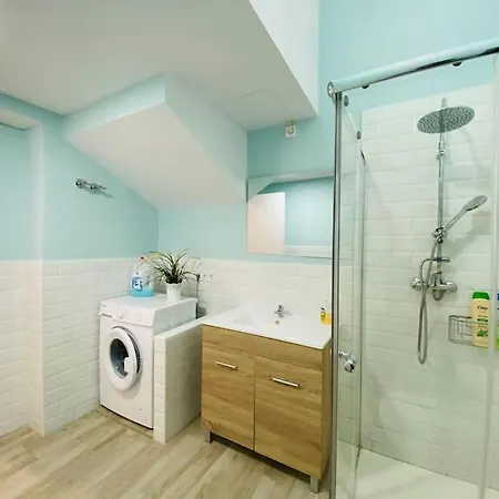 Bazan Apartamento En El Centro De Apartment